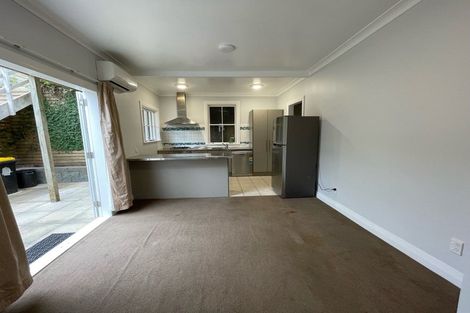 Photo of property in 73 Majoribanks Street, Mount Victoria, Wellington, 6011