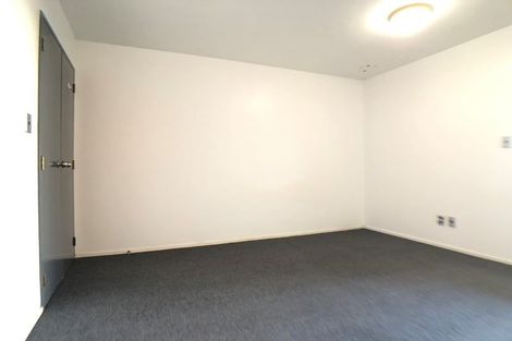 Photo of property in 5/2 Atarangi Road, Greenlane, Auckland, 1051