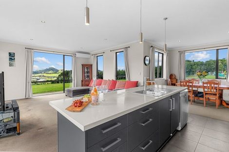 Photo of property in 362b Barrier View Road, Mangawhai, 0573
