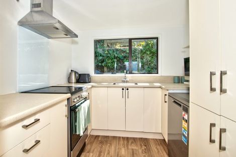 Photo of property in 28a Sainsbury Road, Fernhill, Queenstown, 9300
