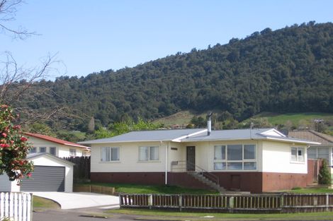 Photo of property in 33 Gem Street, Pukehangi, Rotorua, 3015