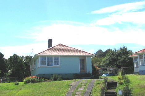 Photo of property in 18 Farringdon Street, Glen Innes, Auckland, 1072