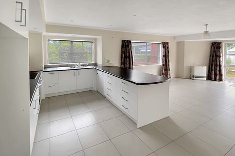 Photo of property in 12 Motuora Road, Manly, Whangaparaoa, 0930