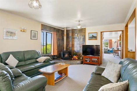 Photo of property in 20 Golders Place, Richmond Heights, Taupo, 3330