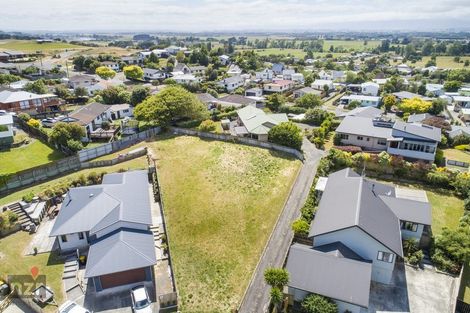 Photo of property in 6 Logan Grove, Feilding, 4702