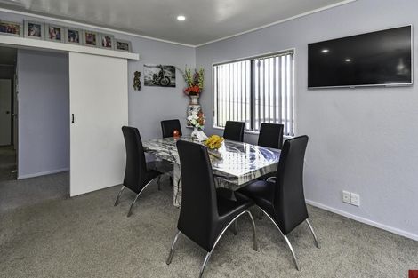 Photo of property in 86 Alfriston Road, Manurewa East, Auckland, 2102