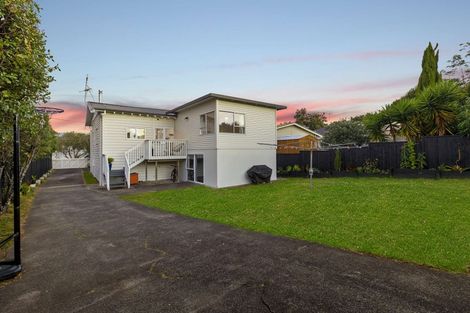 Photo of property in 40a Rutherford Terrace, Meadowbank, Auckland, 1072