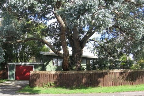 Photo of property in 48 Rua Road, Glen Eden, Auckland, 0602