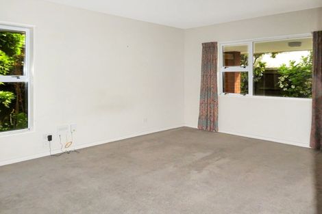 Photo of property in 87 Peer Street, Ilam, Christchurch, 8041