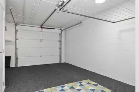 Photo of property in 20 Tahuhu Road, Mount Wellington, Auckland, 1062