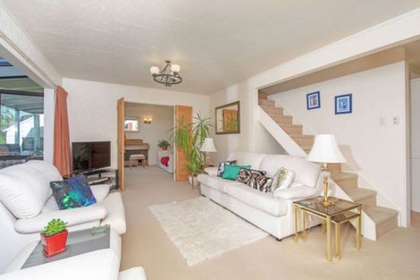 Photo of property in 14 Rogers Avenue, Eastern Beach, Auckland, 2012