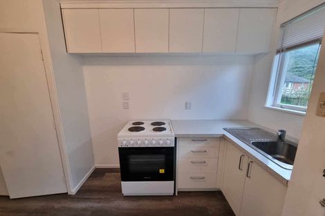 Photo of property in 29a Farmer Crescent, Taita, Lower Hutt, 5011