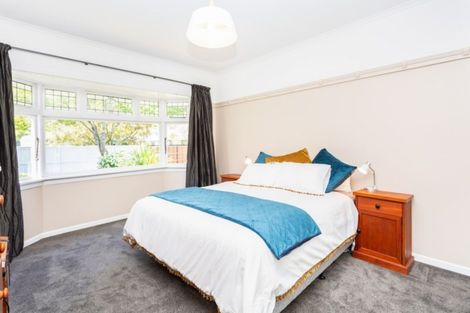 Photo of property in 32 Bowenvale Avenue, Cashmere, Christchurch, 8022