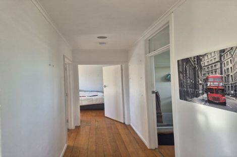 Photo of property in 24 Palmerston Road, Birkenhead, Auckland, 0626