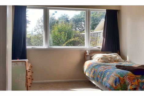 Photo of property in 14a South Lynn Road, Titirangi, Auckland, 0604