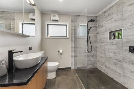 Photo of property in 17 Te Wiremu Lane, Otaki, 5512