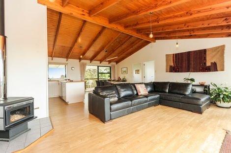 Photo of property in 53 Welsh Hills Road, Swanson, Auckland, 0614