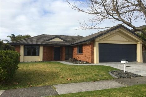 Photo of property in 17 Kellaway Drive, East Tamaki, Auckland, 2013