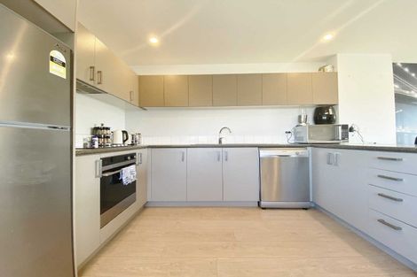 Photo of property in 461 Barbadoes Street, Edgeware, Christchurch, 8013