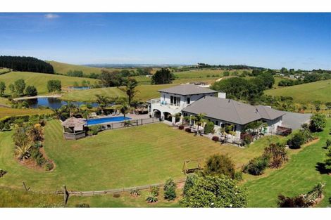 Photo of property in 21 Magnolia Tree Lane, Kerikeri, 0294