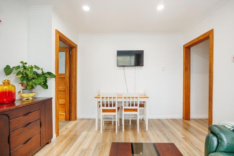 Photo of property in 5/288 College Street, West End, Palmerston North, 4410