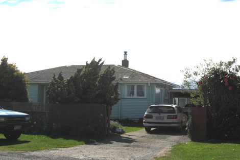 Photo of property in 30 Karaka Street, Tokomaru, Palmerston North, 4474