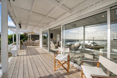 Photo of property in 24 Austin Road, Greenhithe, Auckland, 0632