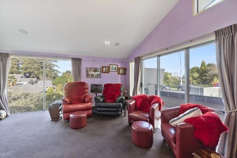 Photo of property in 3/21 Ruakiwi Road, Hamilton Lake, Hamilton, 3204