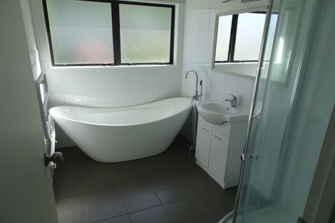 Photo of property in 3a Hawk Place, Selwyn Heights, Rotorua, 3015