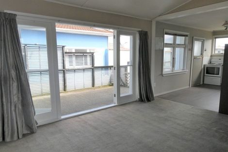 Photo of property in 100 Alexander Street, Greymouth, 7805