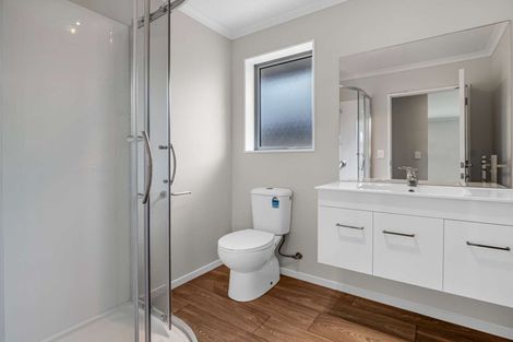 Photo of property in 90 Broadway Parade, Rolleston, 7615