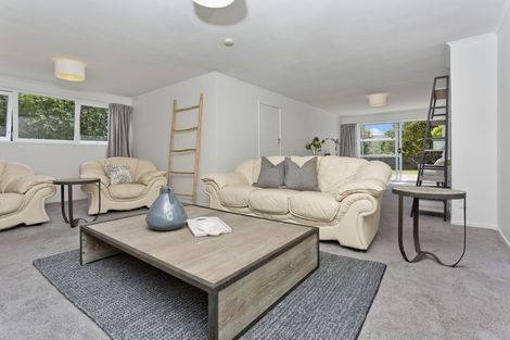 Photo of property in 28 Northumberland Avenue, Belmont, Auckland, 0622