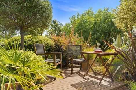 Photo of property in 381 Welcome Bay Road, Welcome Bay, Tauranga, 3112