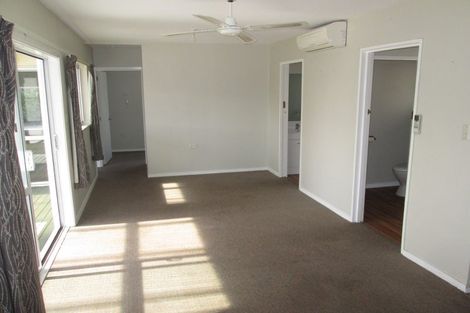 Photo of property in 2/50 Vancouver Crescent, Wainoni, Christchurch, 8061