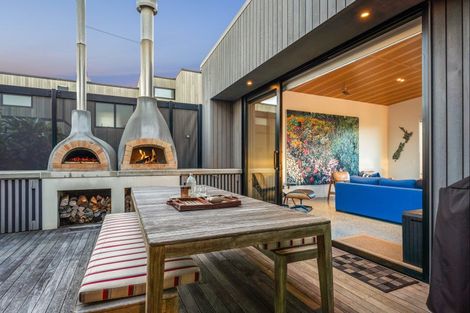 Photo of property in 33 Kokopu Street, Omaha, 0986