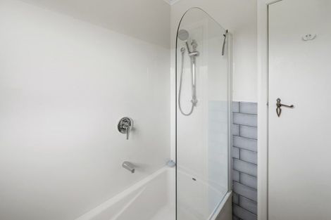 Photo of property in 13 Veronica Avenue, Marewa, Napier, 4110