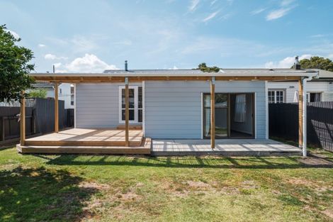 Photo of property in 72 Hirini Street, Kaiti, Gisborne, 4010