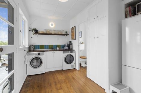 Photo of property in 9 Gavin Road, Raumati Beach, Paraparaumu, 5032