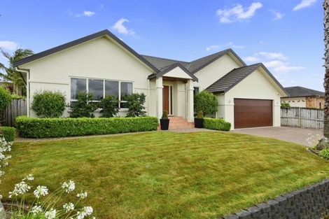 Photo of property in 17 Strathconnan Court, Rototuna, Hamilton, 3210