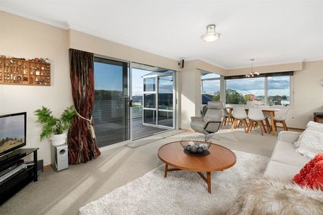 Photo of property in 14 Mana Street, Otumoetai, Tauranga, 3110