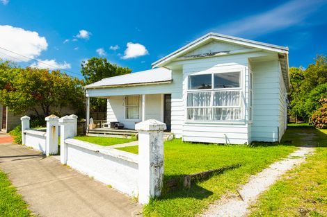 Photo of property in 184 Cobden Street, Gisborne, 4010