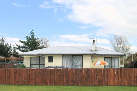 Photo of property in 40 Fairview Road, Western Heights, Rotorua, 3015