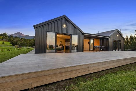 Photo of property in 1640 Mangorei Road, Mangorei, New Plymouth, 4371