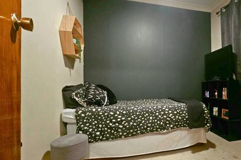 Photo of property in 3/10 Lane Street, Woolston, Christchurch, 8023