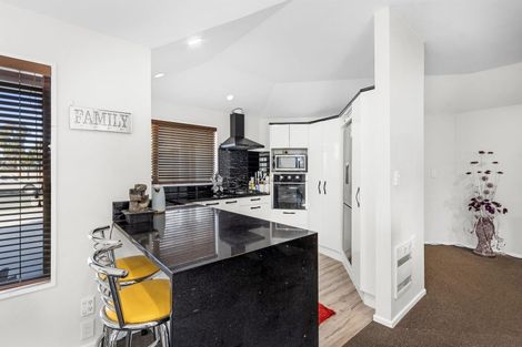 Photo of property in 12 Ti Rakau Drive, Woolston, Christchurch, 8023