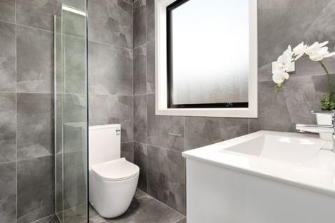 Photo of property in 16 Makura Drive, Papamoa Beach, Papamoa, 3118