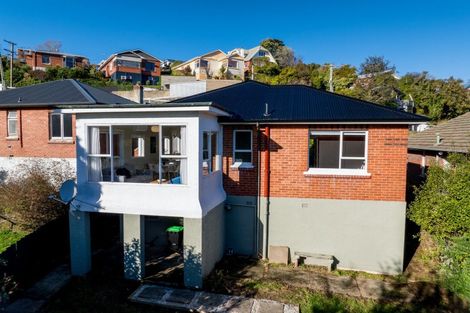 Photo of property in 28 Barr Street, Kenmure, Dunedin, 9011