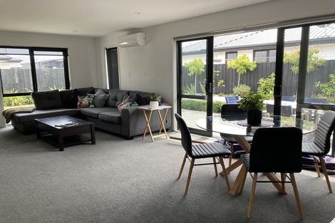 Photo of property in 25 William Nicholls Drive, Belfast, Christchurch, 8051