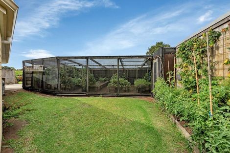 Photo of property in 10 Sea Dune Place, Ruakaka, 0116