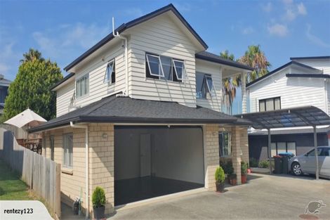 Photo of property in 30b Seacliffe Road, Hillsborough, Auckland, 1042